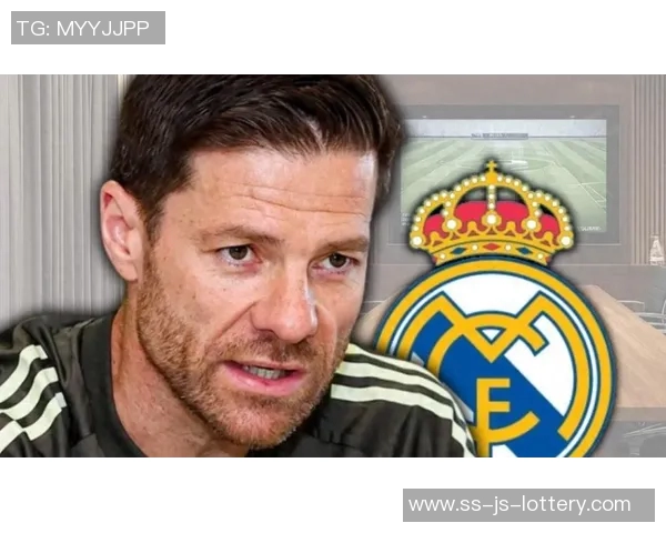 六台:阿隆索赛后没回更衣室,有些皇马球员认为谈判罚是借口 六台:阿隆索赛后没回更衣室,有些皇马球员认为谈判罚是借口