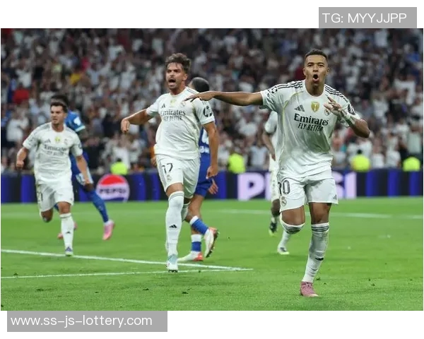 记者：皇马将等到最后一刻，看看能否将姆巴佩招入比赛大名单